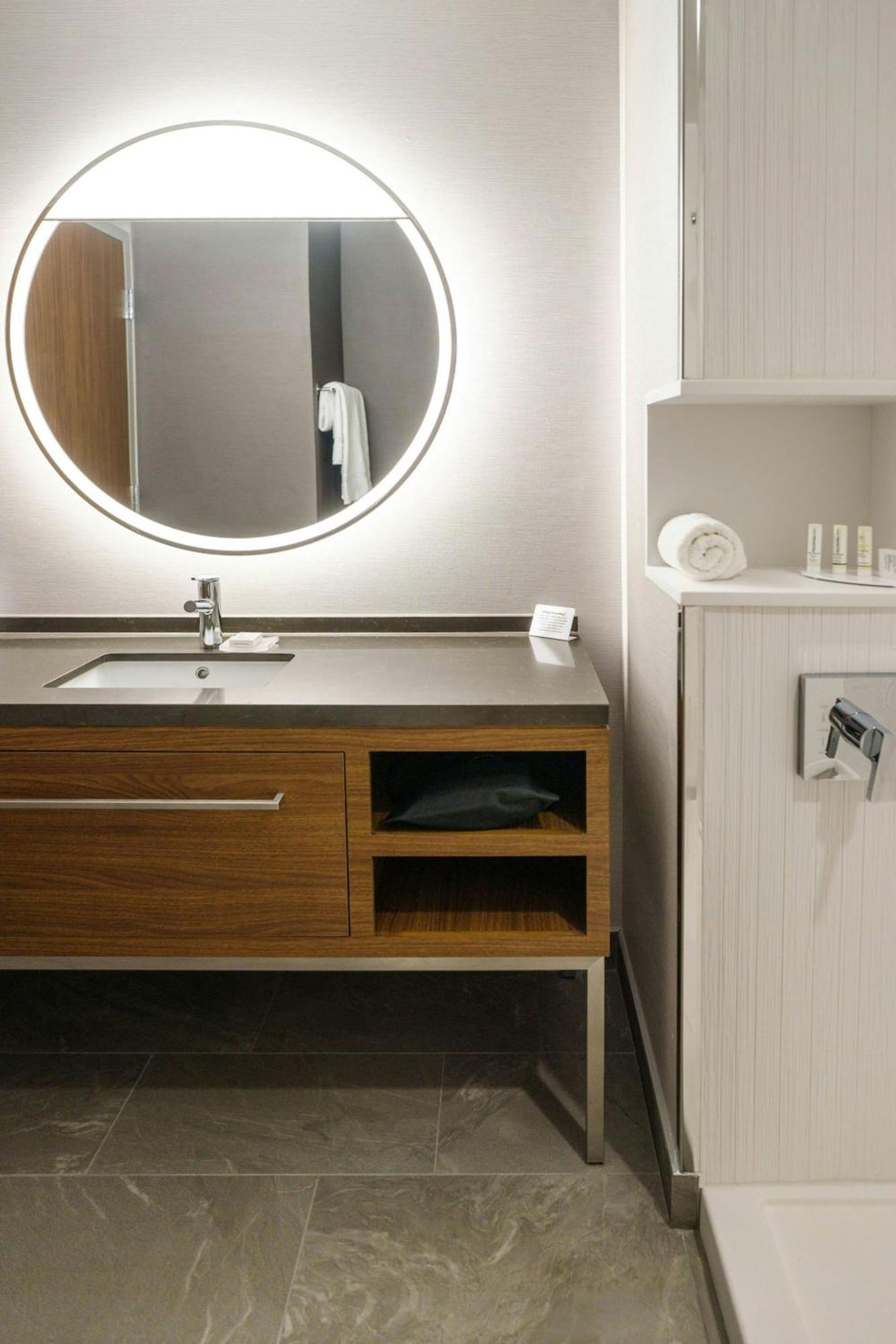 Courtyard By Marriott Indianapolis فِشرز المظهر الخارجي الصورة